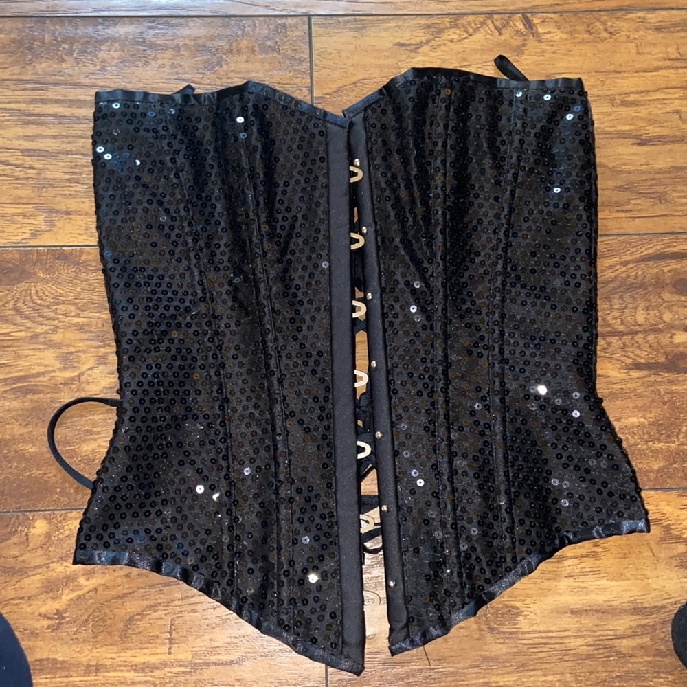 Black sequence corset with strings